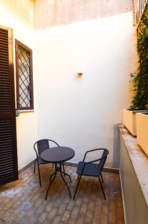 Flatinrome Trastevere Rooms Exteriör bild